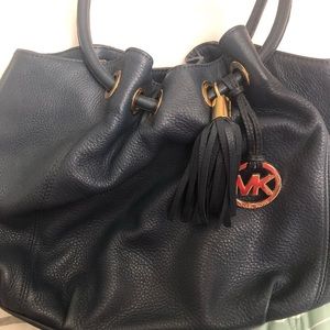 Authentic gently used Michael Kors handbag
